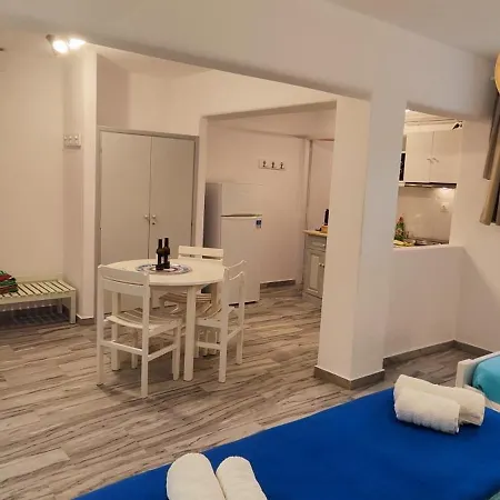 Apartment Ragousis