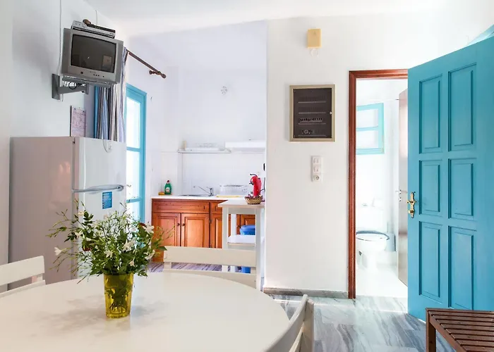 Lägenhet Ragousis Páros