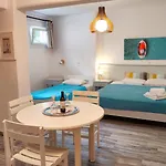 Ragousis Apartament Páros