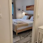 Ragousis Apartament Páros