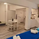 아파트 Ragousis
