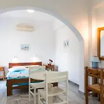 Apartament Ragousis Páros