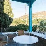 Ragousis * Parikia (Paros)