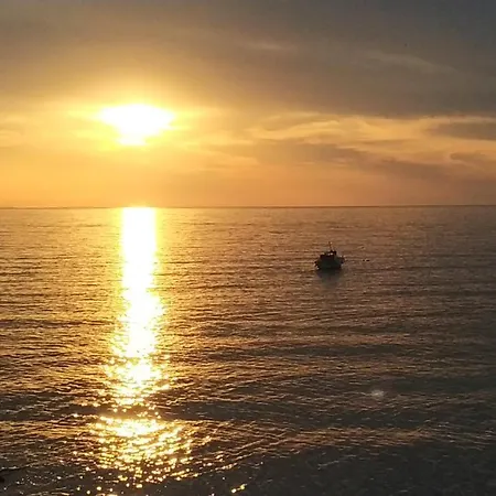 Ragousis Lägenhet *