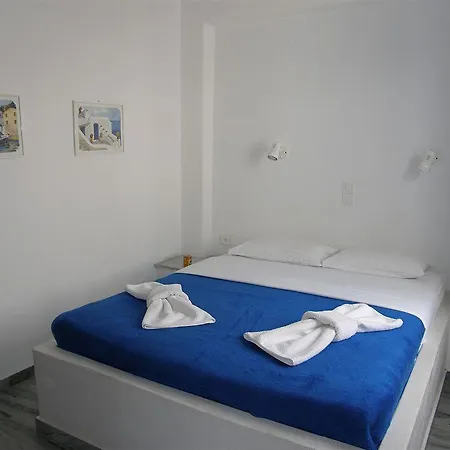 公寓 莱谷瑟斯公寓酒店 Páros