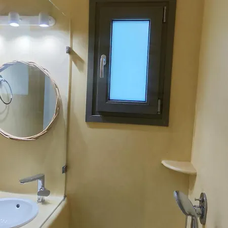 아파트 Ragousis Páros