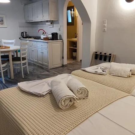 Apartment Ragousis Páros