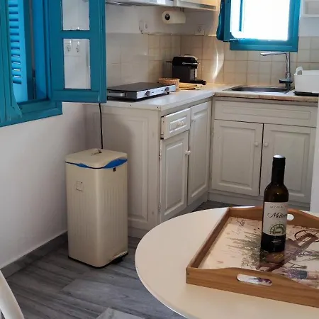 Ragousis Apartment Parikia (Paros)