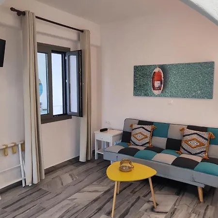 Ragousis Lägenhet *