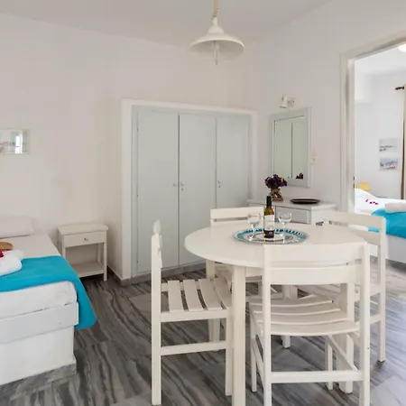 Apartment Ragousis Páros