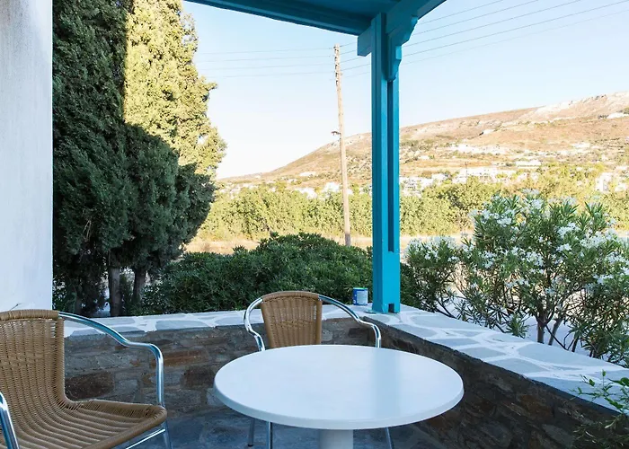 Ragousis * Parikia (Paros)